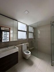 Prive (D19), Condominium #618959871